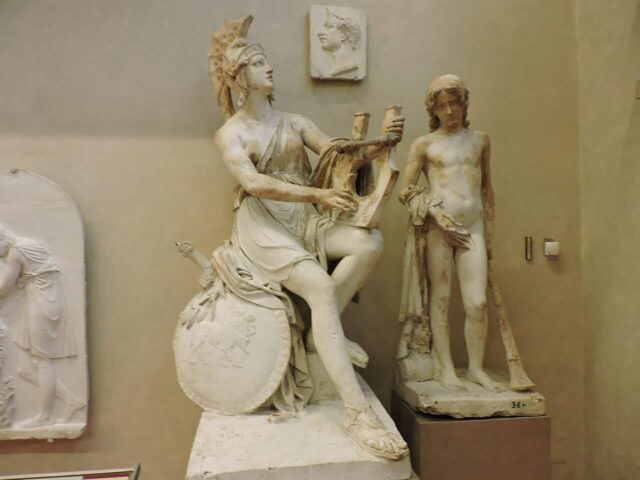 Gipsoteca_Bartolini,_Galleria_dell'Accademia,_Florence_(26611511561) Galleria dell’Accademia - Eintrittspreise und Online Tickets
